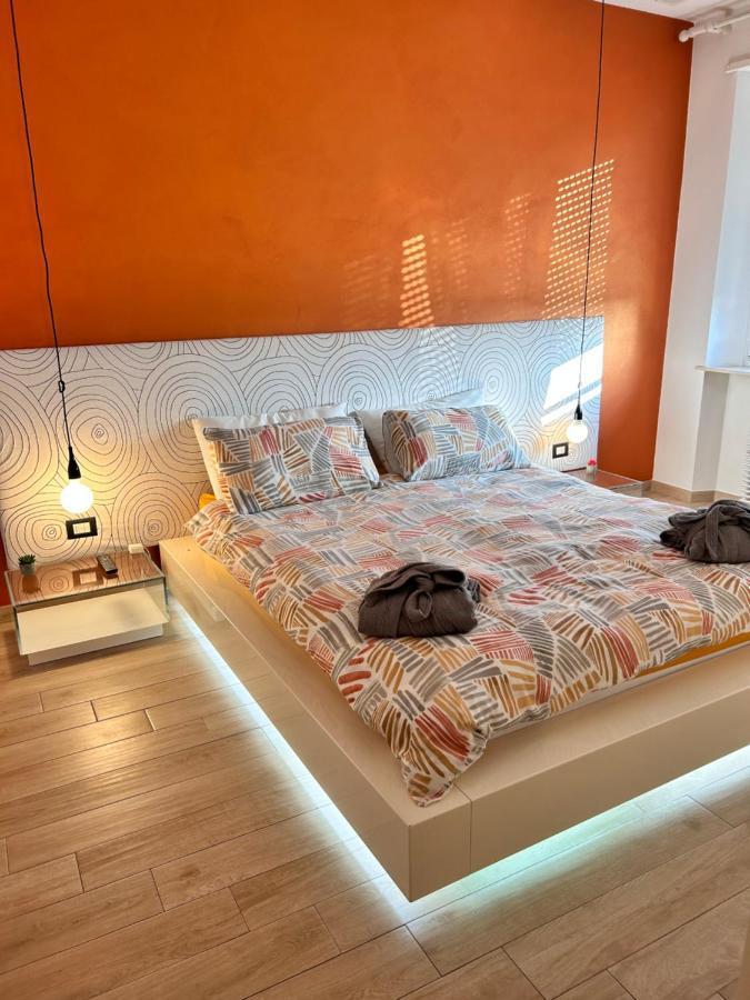 Bon Bon Del Centro No Ztl A Due Passi Da Piazza Alfieri Apartment Asti Exterior foto